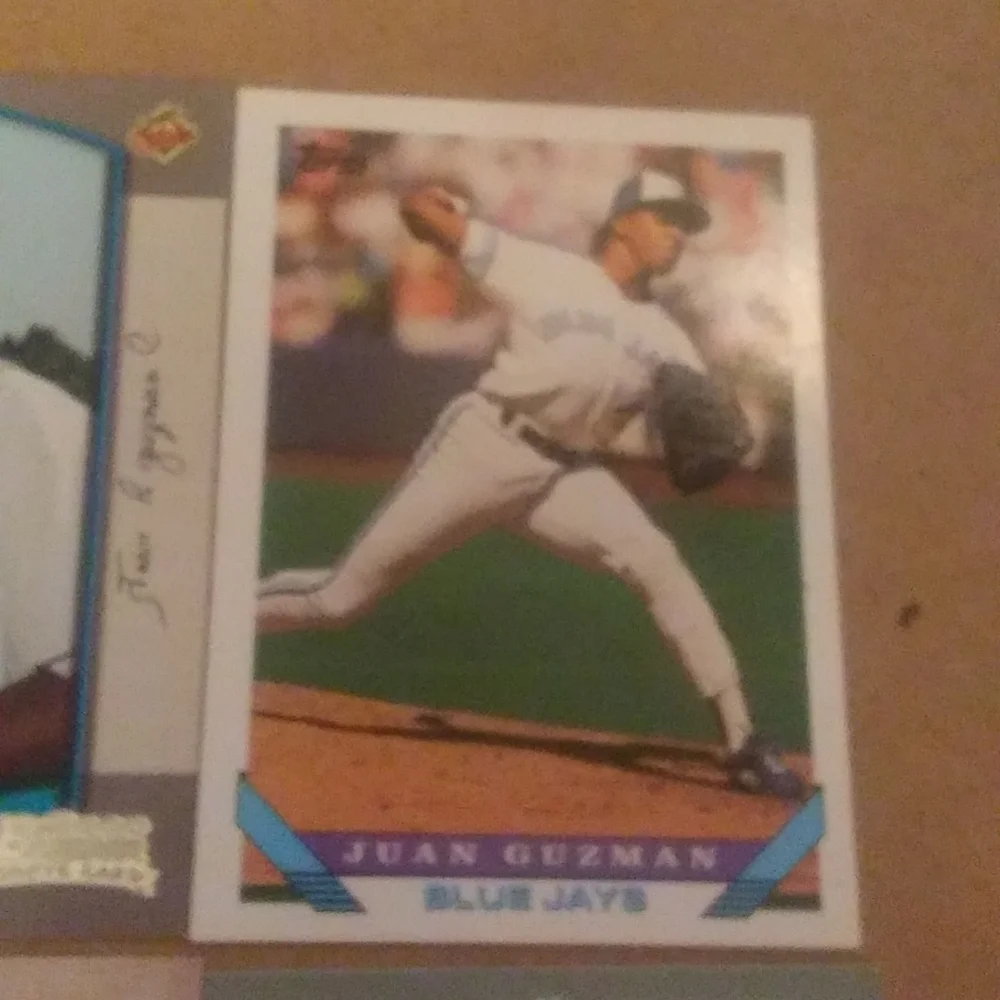Baseball cards - Picture 3 of 4